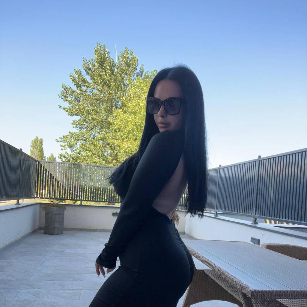 
                        Mia Molly
                     is Female Escorts. | Sudbury | Ontario | Canada | canadatopescorts.com 