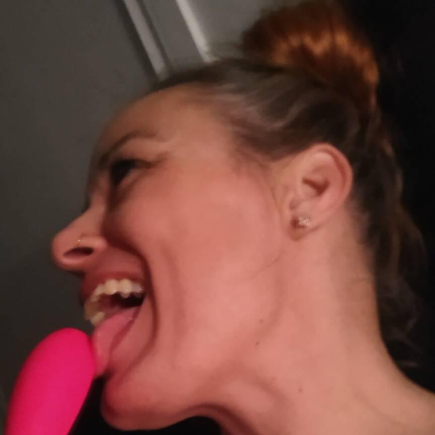 
                        Vie
                     is Female Escorts. | Quebec City | Quebec | Canada | canadatopescorts.com 