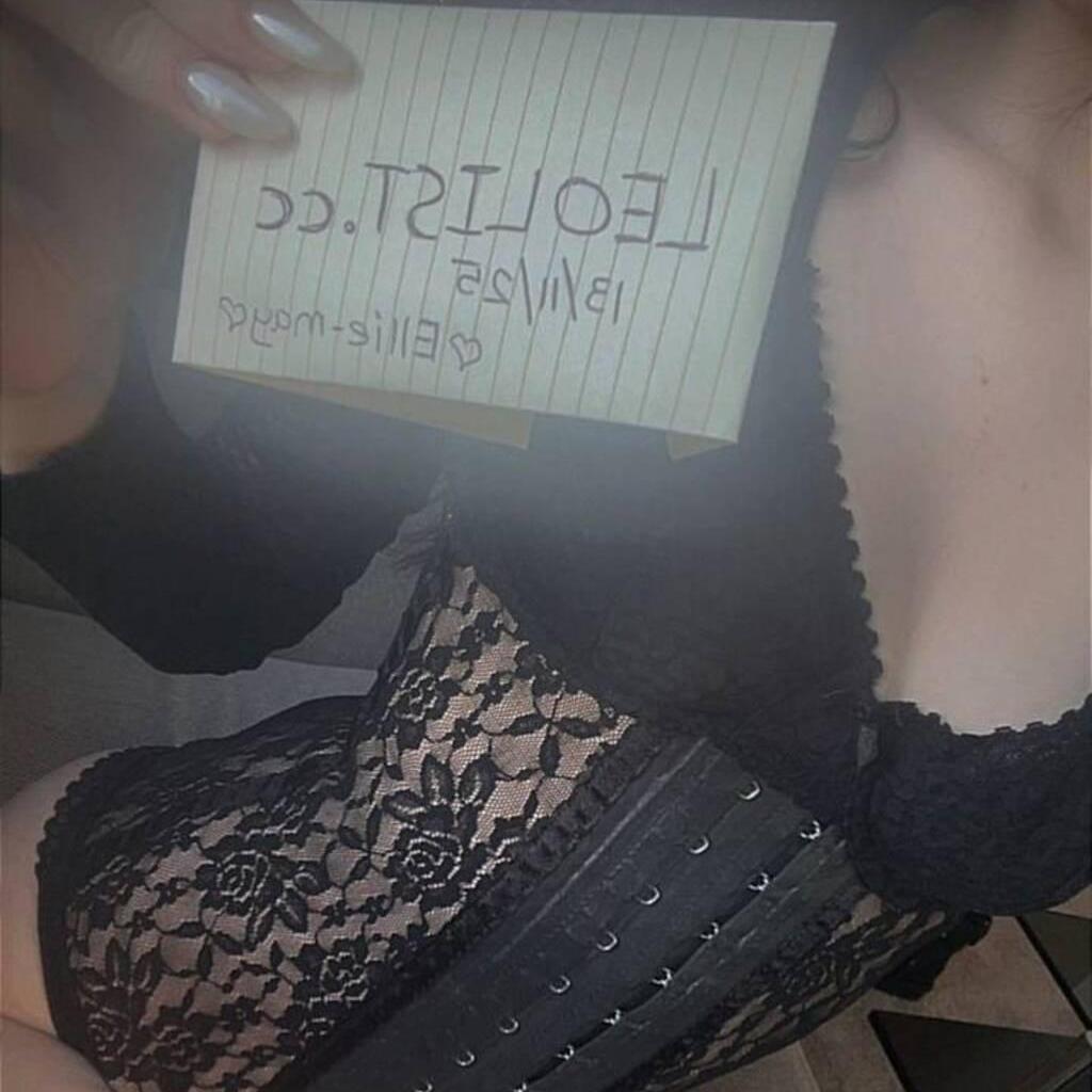 
                        Ellie May
                     is Female Escorts. | Vancouver | British Columbia | Canada | canadatopescorts.com 