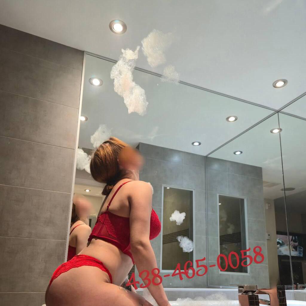 
                        Claudie
                     is Female Escorts. | Montreal | Quebec | Canada | canadatopescorts.com 