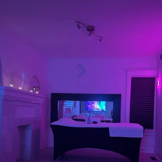 
                        Jenna
                     is Female Escorts. | Hamilton | Ontario | Canada | canadatopescorts.com 