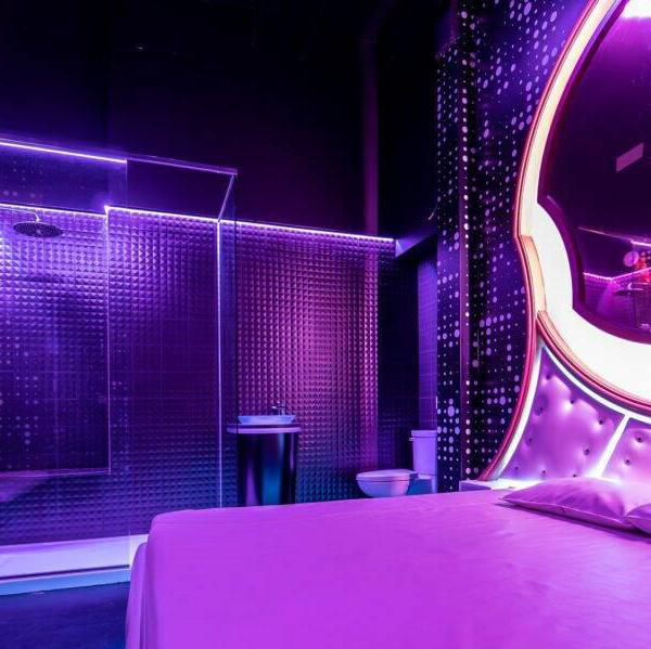 
                        Aventurière
                     is Female Escorts. | Quebec City | Quebec | Canada | canadatopescorts.com 