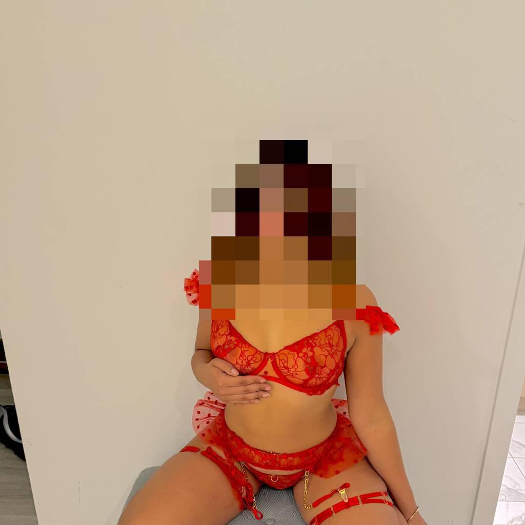 
                        Eva
                     is Female Escorts. | Toronto | Ontario | Canada | canadatopescorts.com 