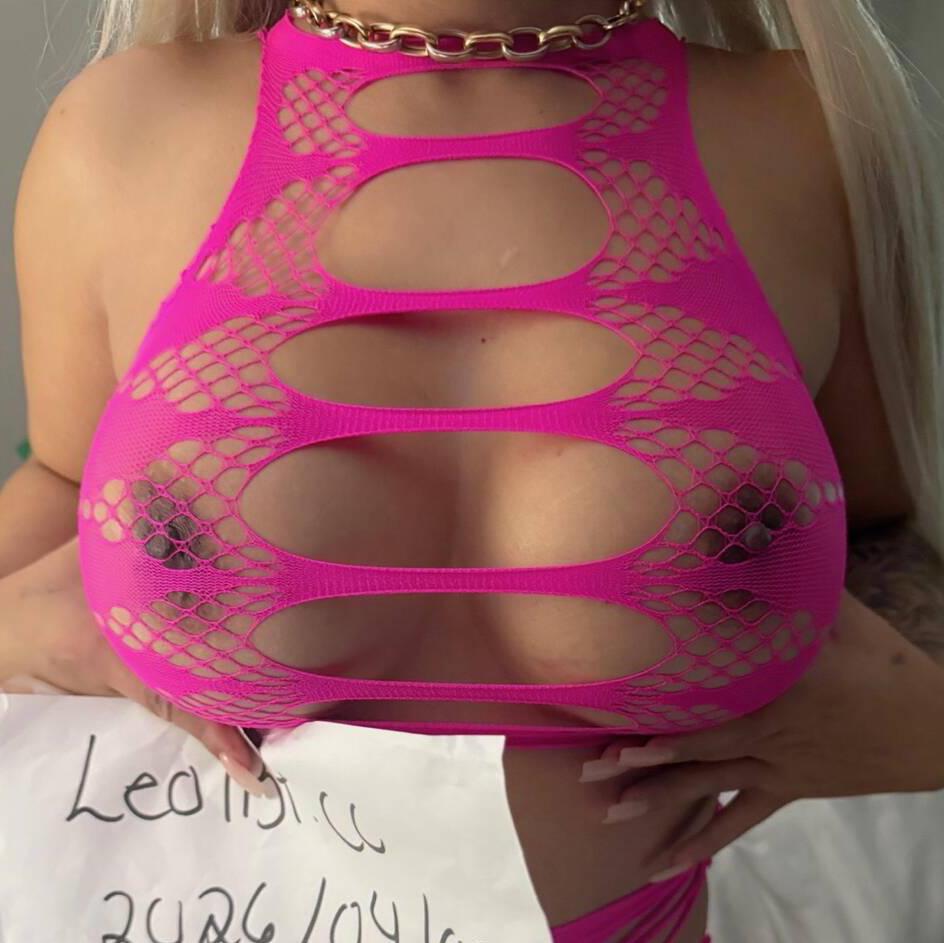 
                        Naya
                     is Female Escorts. | Grande Prairie | Alberta | Canada | canadatopescorts.com 