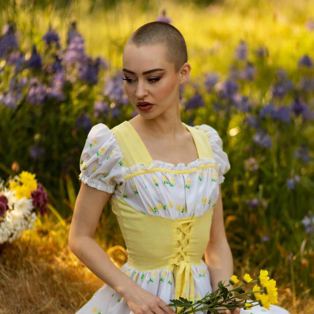 
                        Darla DeVeaux
                     is Female Escorts. | Nanaimo | British Columbia | Canada | canadatopescorts.com 