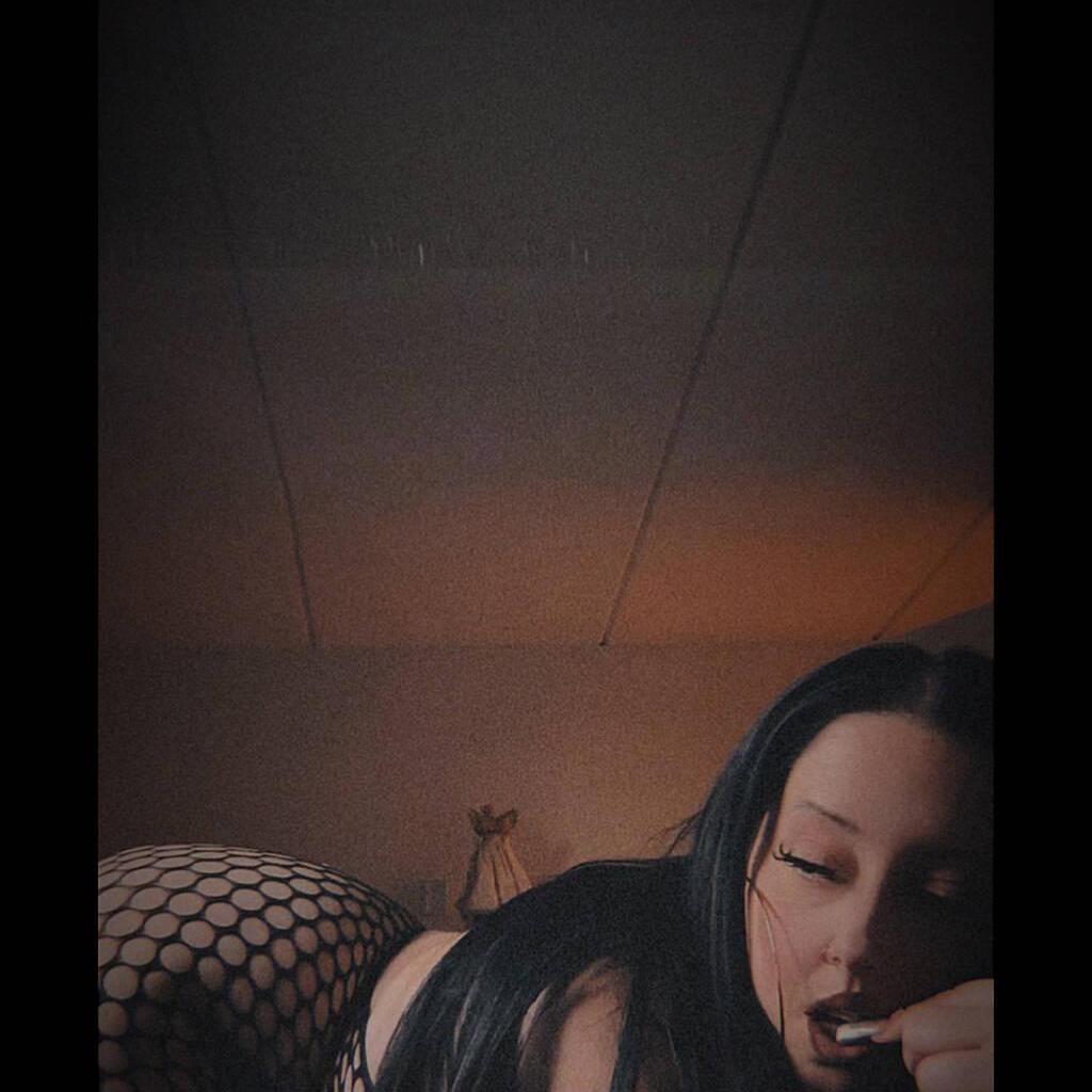 
                        Sarah
                     is Female Escorts. | Quebec City | Quebec | Canada | canadatopescorts.com 