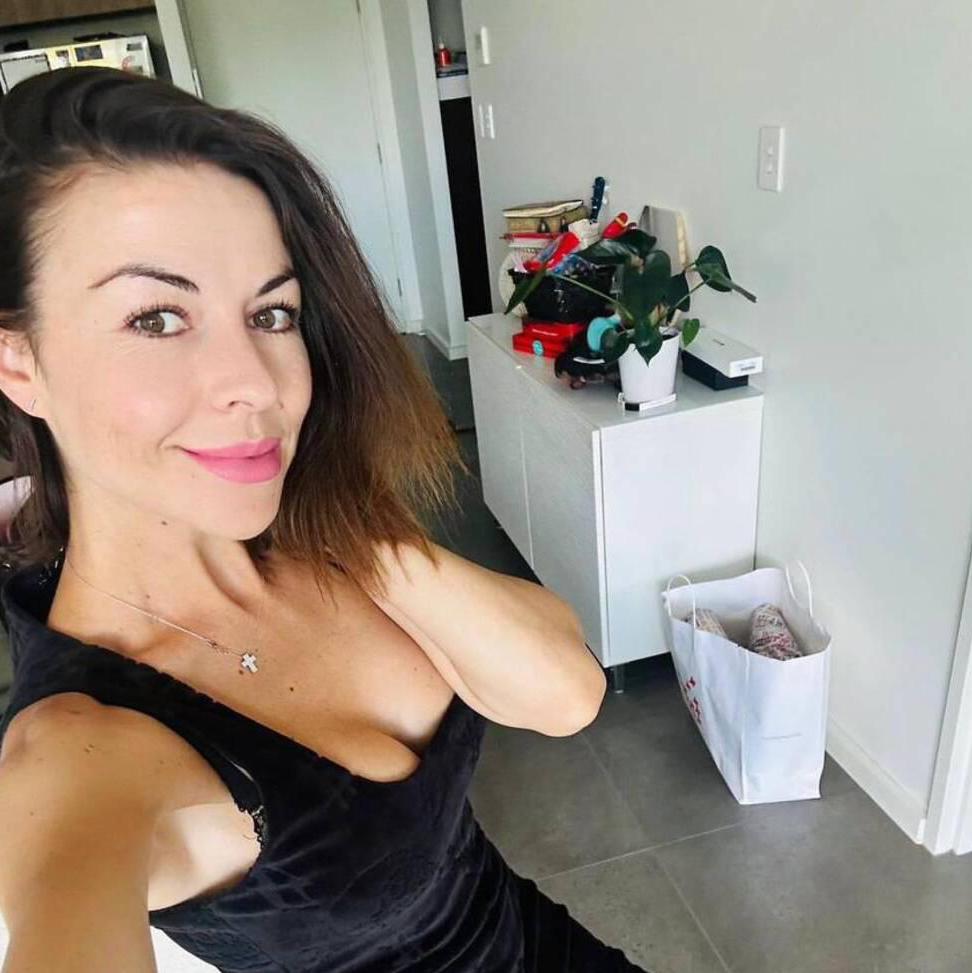 
                        Julia
                     is Female Escorts. | Moncton | New Brunswick | Canada | canadatopescorts.com 