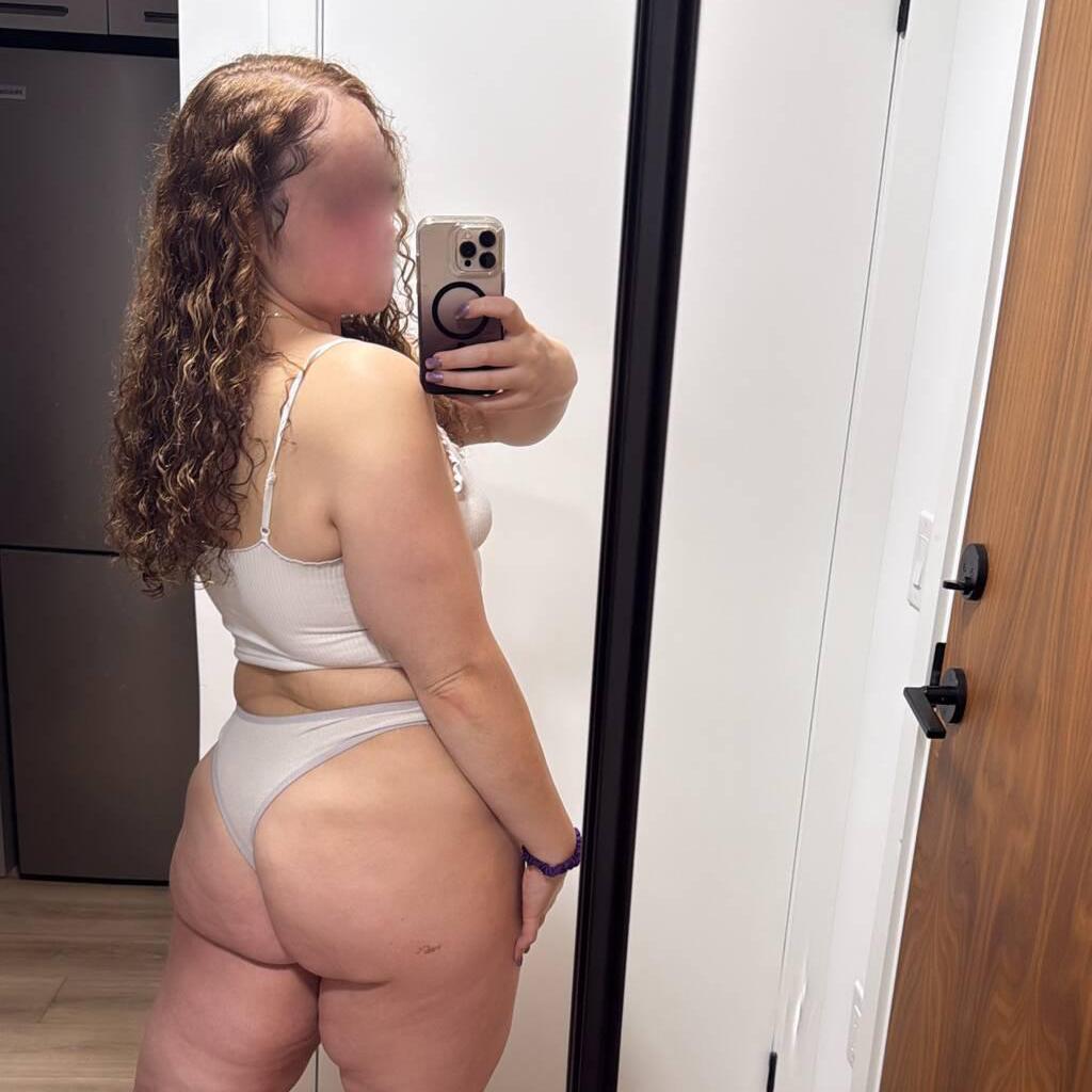 
                        Karma
                     is Female Escorts. | Barrie | Ontario | Canada | canadatopescorts.com 