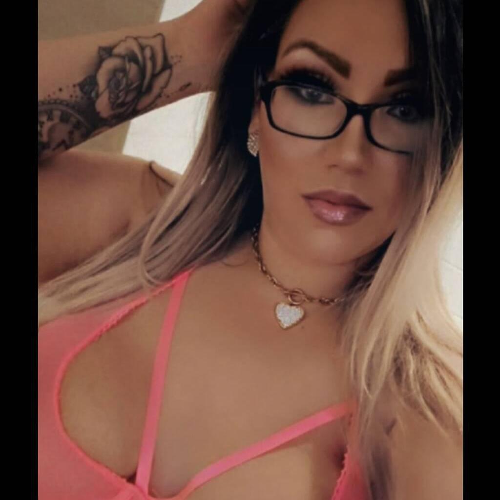 
                        Aɴɴα
                     is Female Escorts. | Lethbridge | Alberta | Canada | canadatopescorts.com 