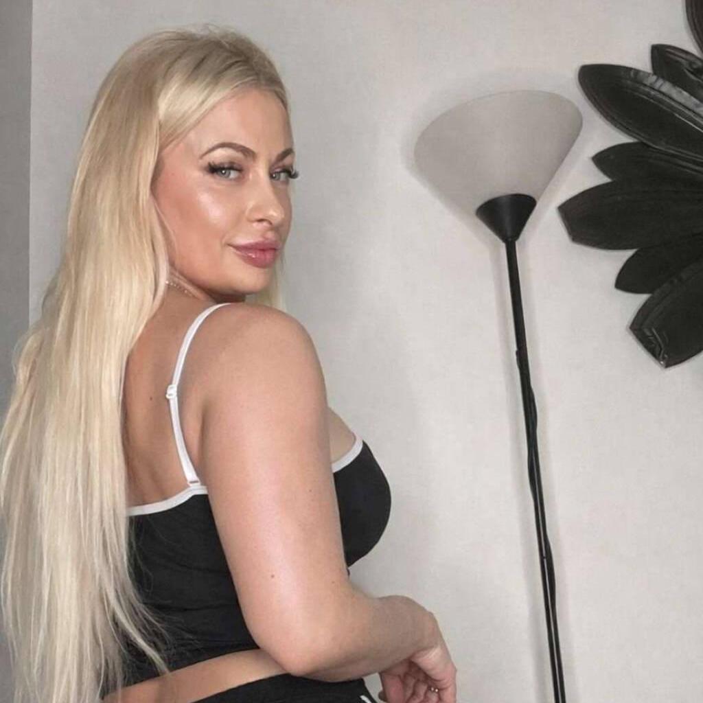 
                        Jenny
                     is Female Escorts. | Fredericton | New Brunswick | Canada | canadatopescorts.com 