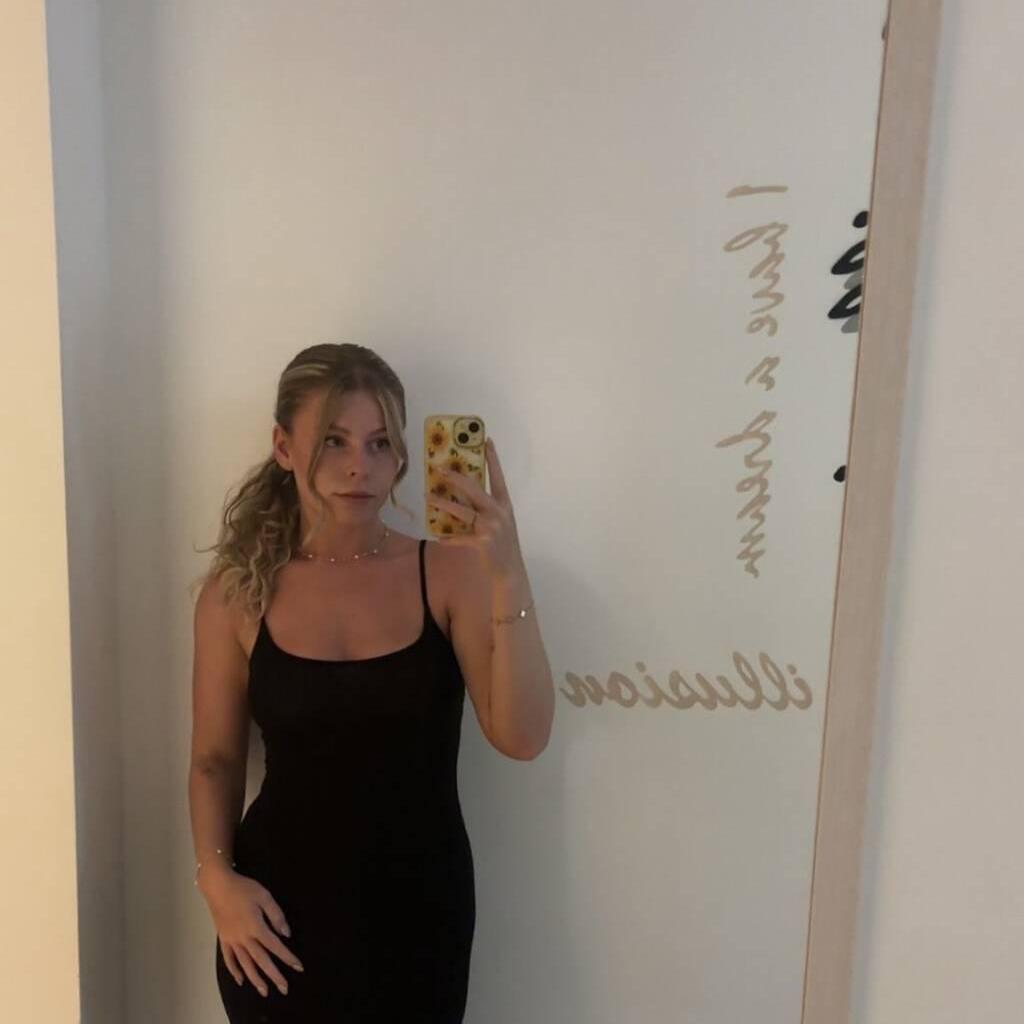 
                        Megan
                     is Female Escorts. | Fredericton | New Brunswick | Canada | canadatopescorts.com 