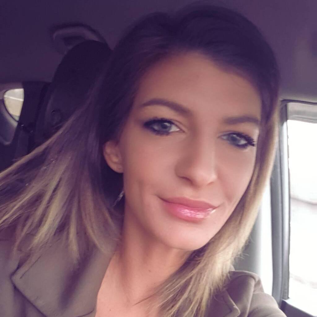 
                        LILI
                     is Female Escorts. | Montreal | Quebec | Canada | canadatopescorts.com 