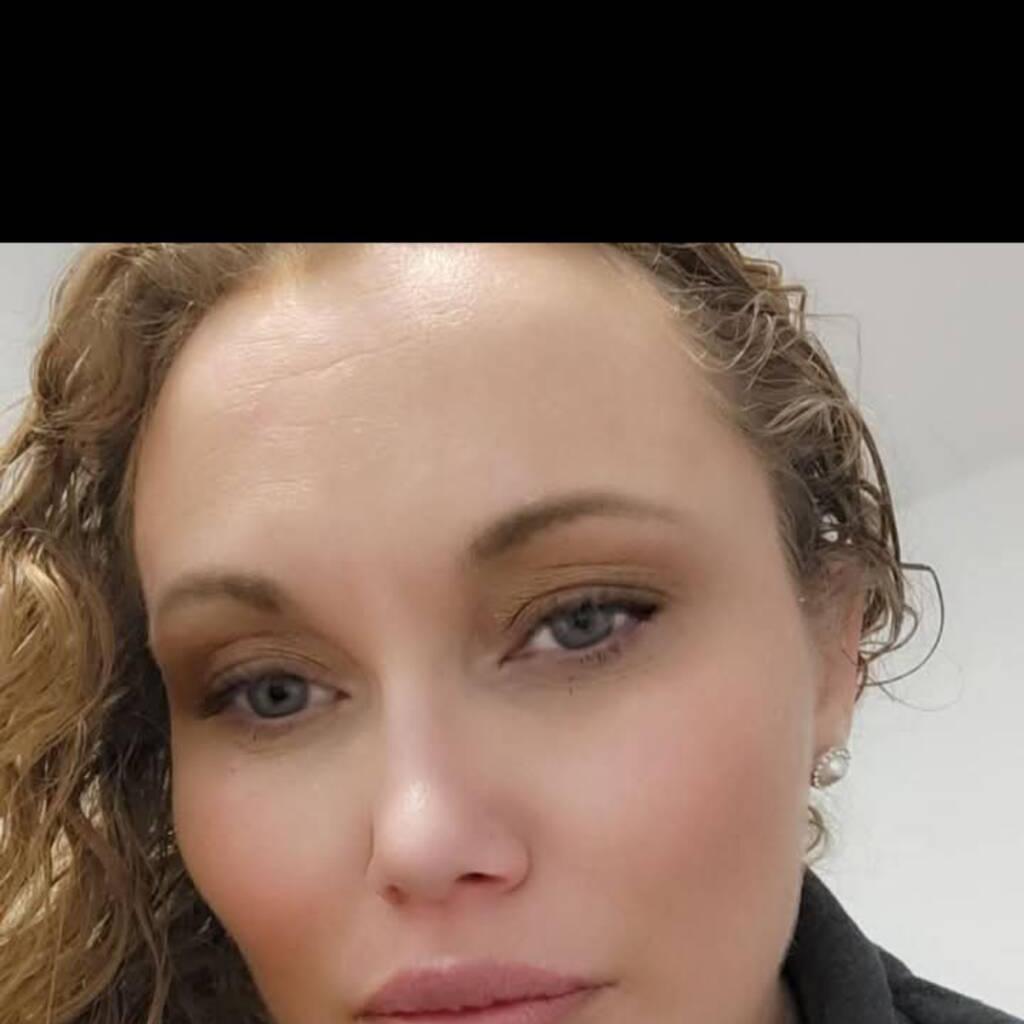 
                        Jenna Lee
                     is Female Escorts. | windsor | Ontario | Canada | canadatopescorts.com 