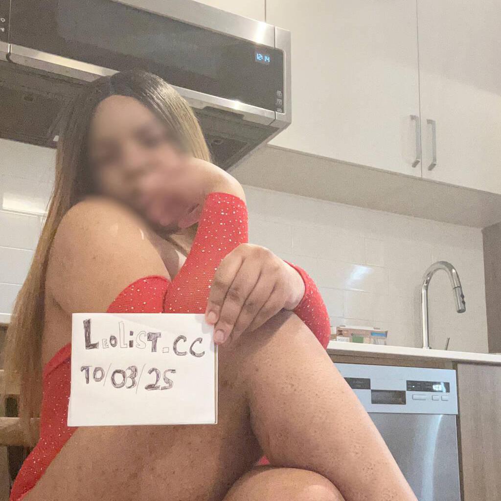 
                        Bella
                     is Female Escorts. | Hamilton | Ontario | Canada | canadatopescorts.com 