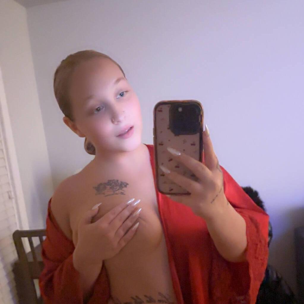 
                        Sweetlove
                     is Female Escorts. | Quebec City | Quebec | Canada | canadatopescorts.com 