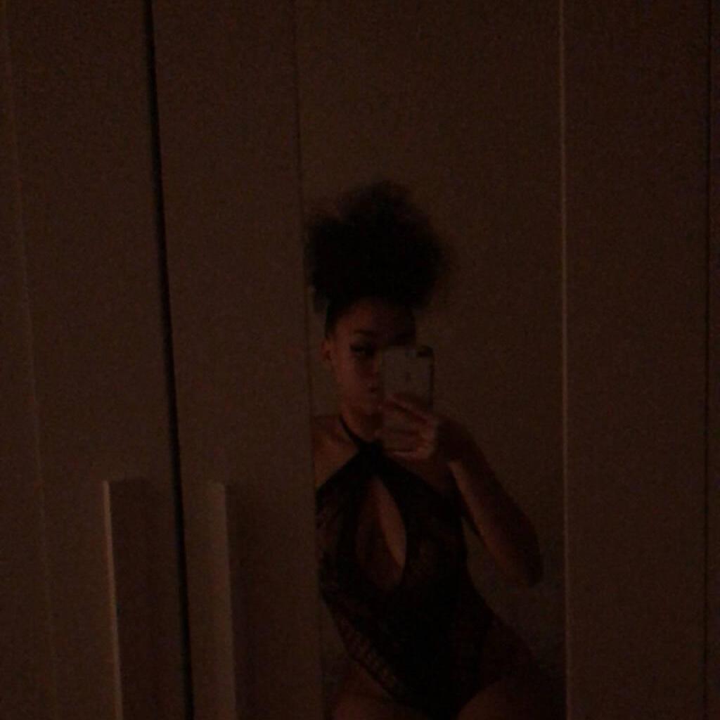 
                        Ashley
                     is Female Escorts. | Ottawa | Ontario | Canada | canadatopescorts.com 