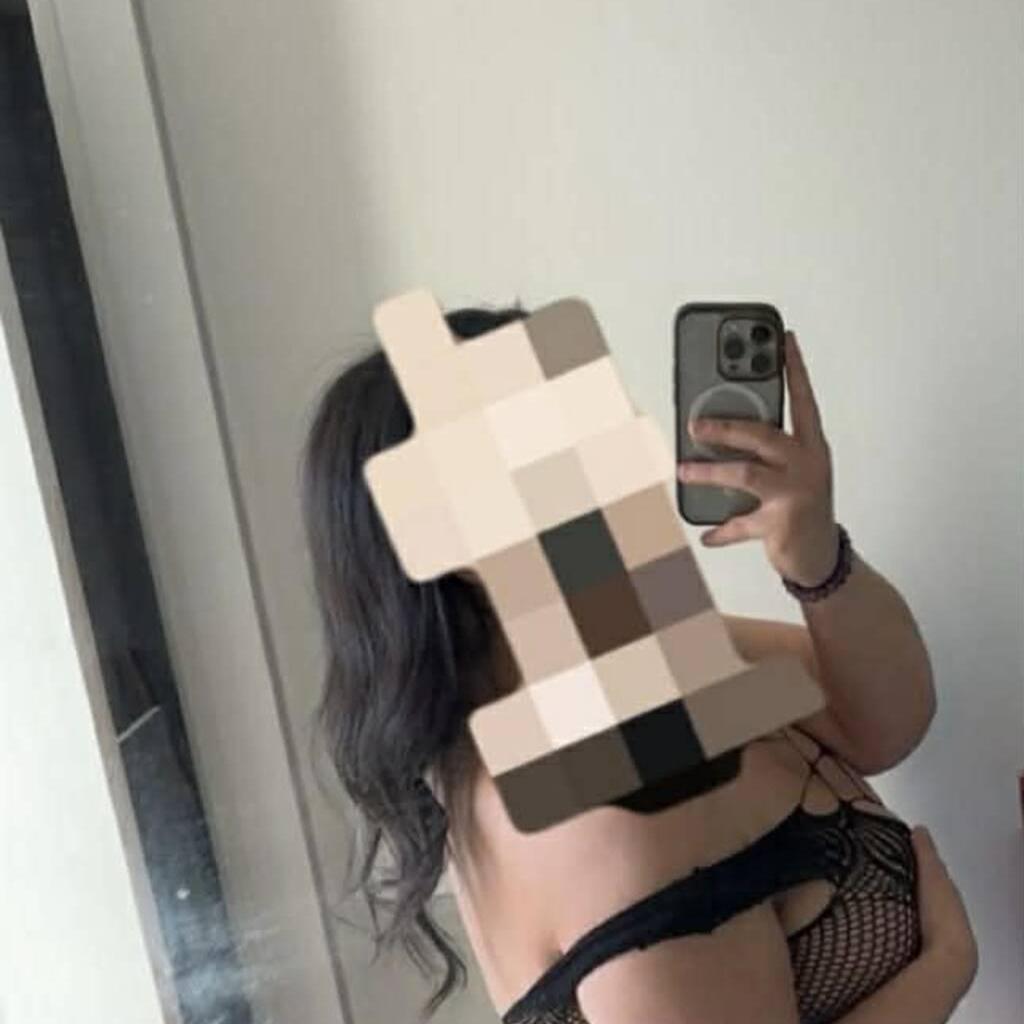 
                        Veronica
                     is Female Escorts. | Edmonton | Alberta | Canada | canadatopescorts.com 