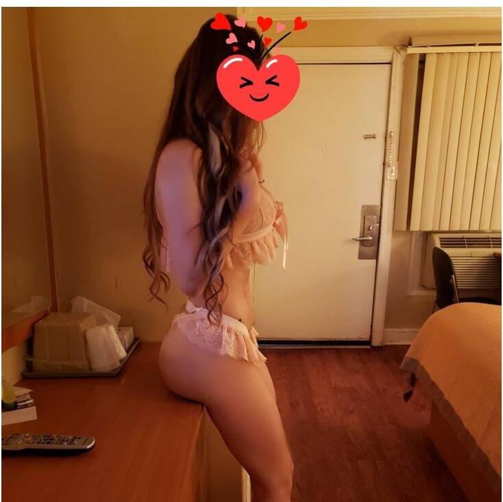 
                        Daniela
                     is Female Escorts. | Kitchener | Ontario | Canada | canadatopescorts.com 