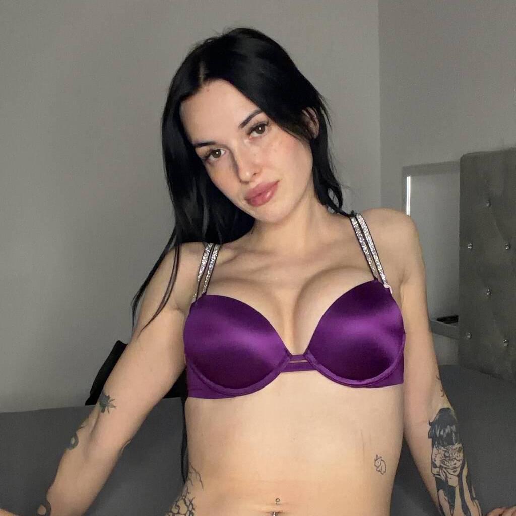 
                        rose
                     is Female Escorts. | Grande Prairie | Alberta | Canada | canadatopescorts.com 