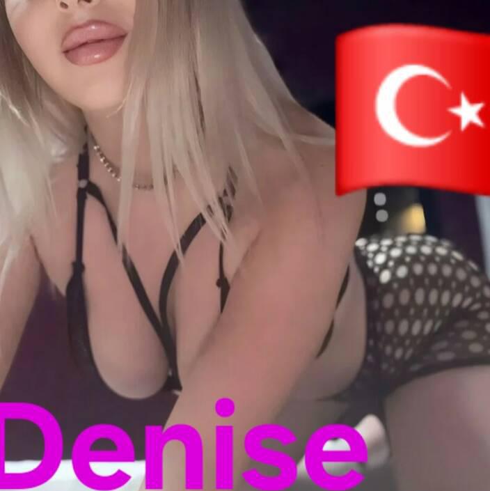 
                        Denise JUST ONE GIRL
                     is Female Escorts. | Toronto | Ontario | Canada | canadatopescorts.com 