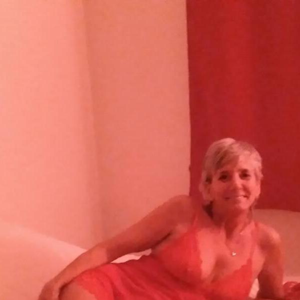 
                        Duo avec soeur
                     is Female Escorts. | Montreal | Quebec | Canada | canadatopescorts.com 