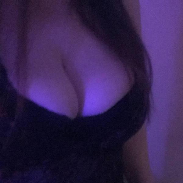 
                        Annabelle
                     is Female Escorts. | Montreal | Quebec | Canada | canadatopescorts.com 