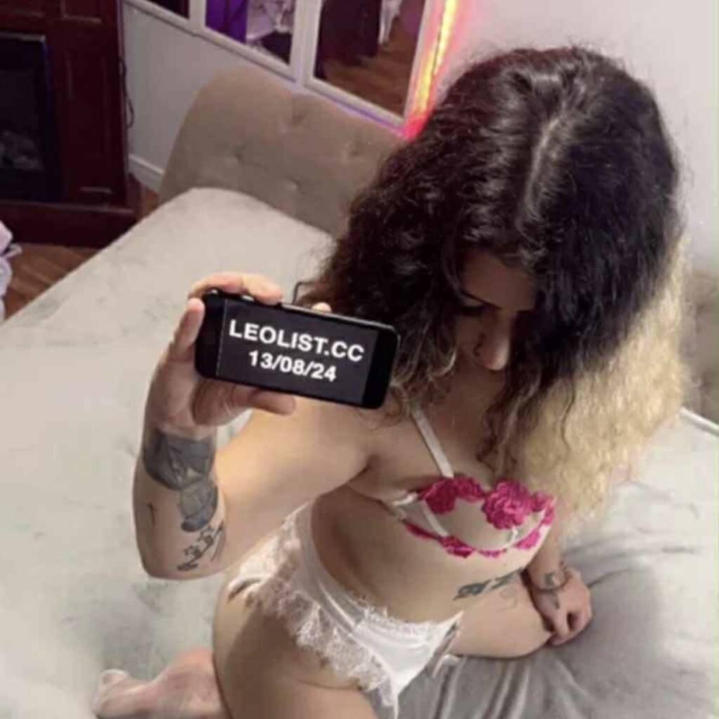 
                        hanna
                     is Female Escorts. | Ottawa | Ontario | Canada | canadatopescorts.com 