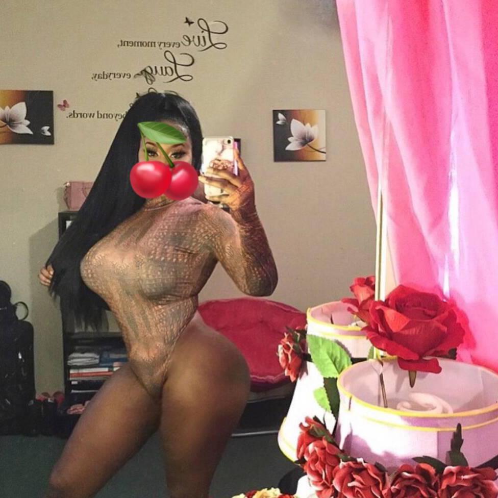 
                        LEXXX
                     is Female Escorts. | Saguenay | Quebec | Canada | canadatopescorts.com 