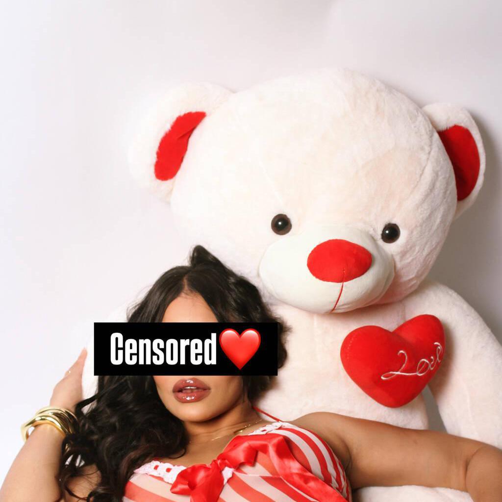 
                        Marian
                     is Female Escorts. | Toronto | Ontario | Canada | canadatopescorts.com 