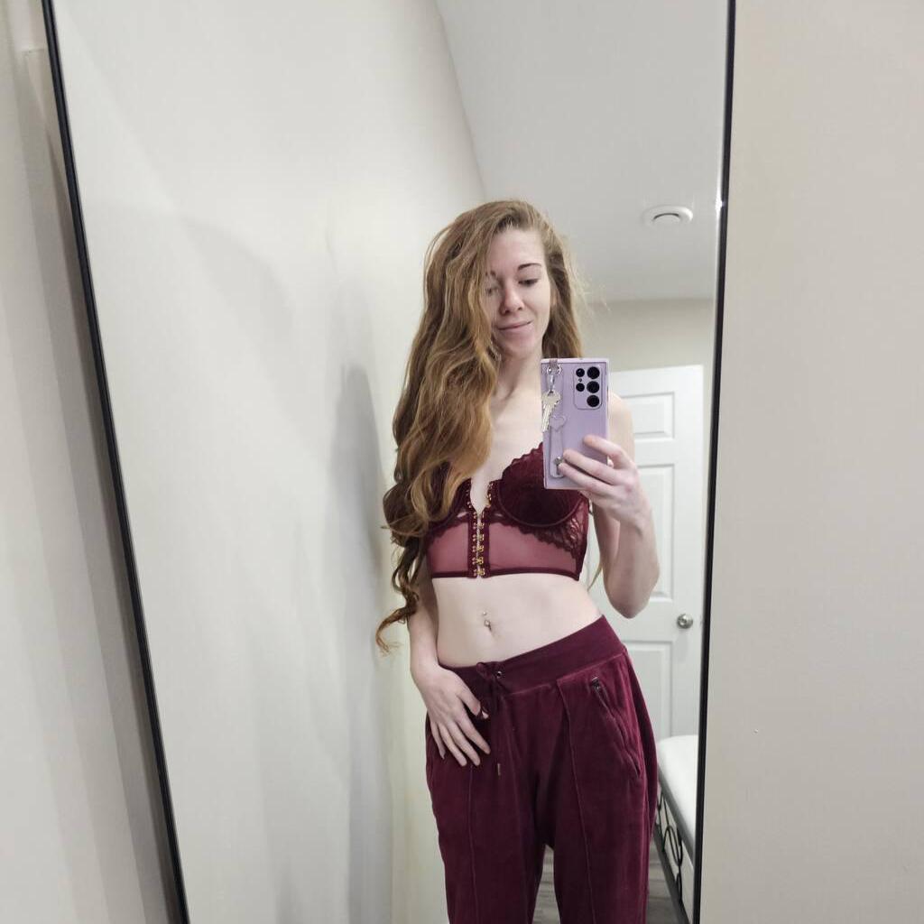 
                        Hannah
                     is Female Escorts. | Moncton | New Brunswick | Canada | canadatopescorts.com 