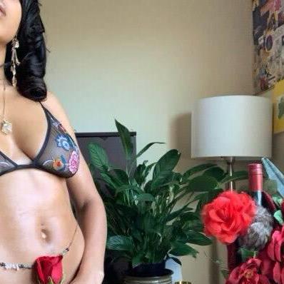 
                        FlowerDoll
                     is Female Escorts. | Chatham | Ontario | Canada | canadatopescorts.com 