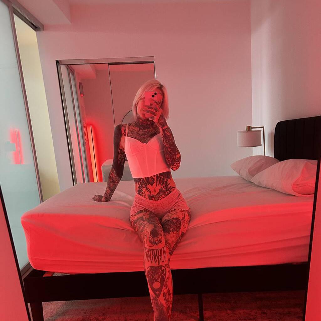 
                        Brandi Alexander
                     is Female Escorts. | Kingston | Ontario | Canada | canadatopescorts.com 