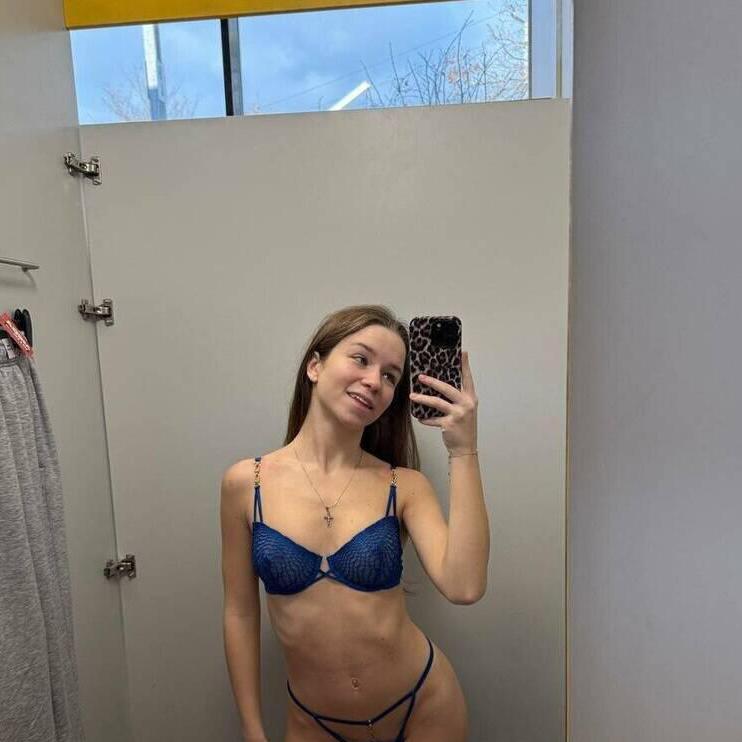 
                        Lauranda
                     is Female Escorts. | Kingston | Ontario | Canada | canadatopescorts.com 