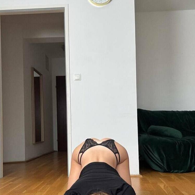 
                        Lauranda
                     is Female Escorts. | Kingston | Ontario | Canada | canadatopescorts.com 