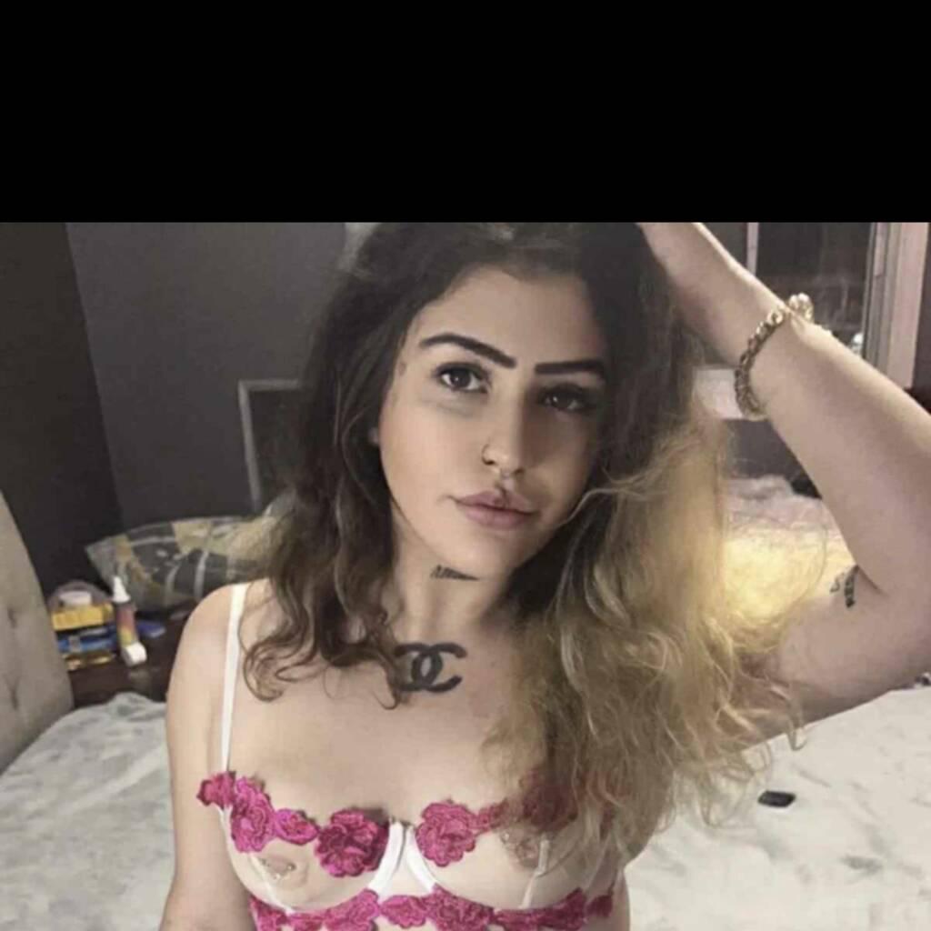 
                        hanna
                     is Female Escorts. | Kingston | Ontario | Canada | canadatopescorts.com 