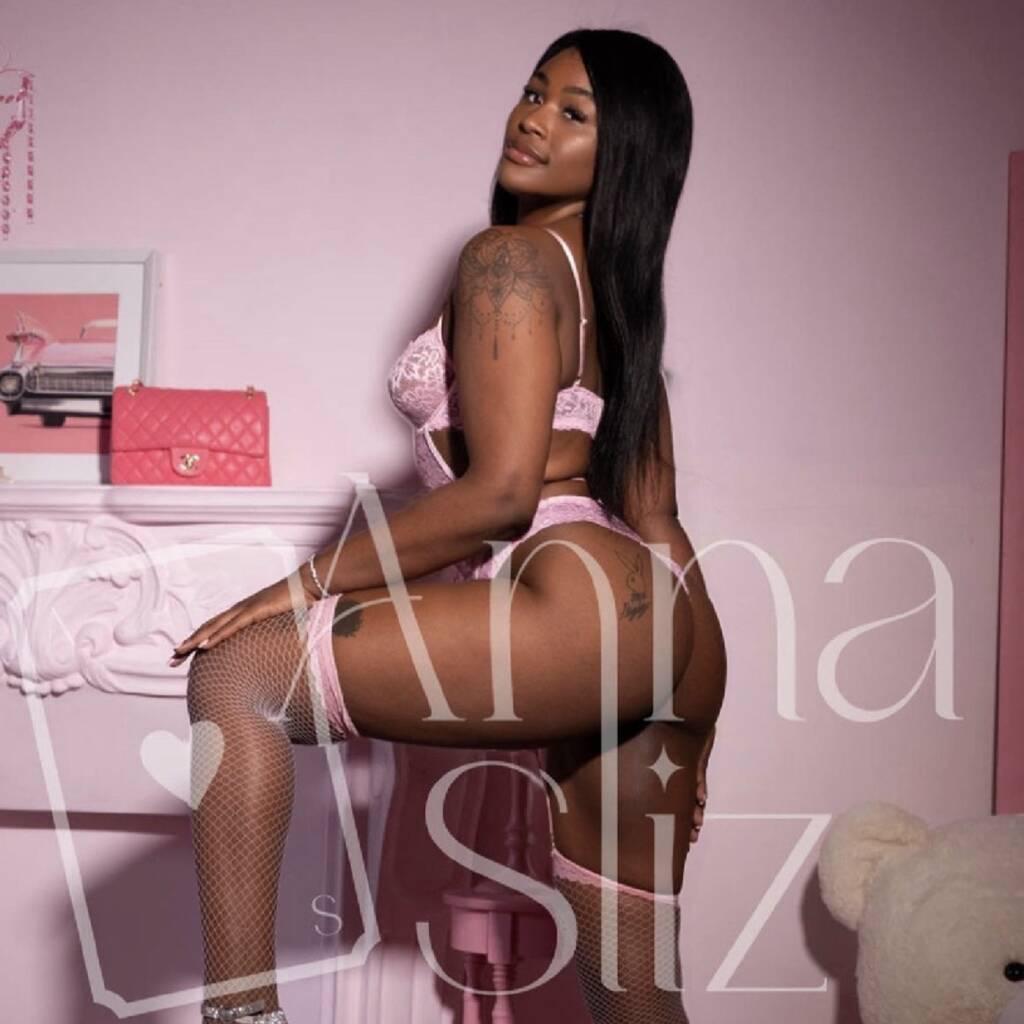 
                        EROTIC KIKI-GATINEAU
                     is Female Escorts. | Niagara | Ontario | Canada | canadatopescorts.com 