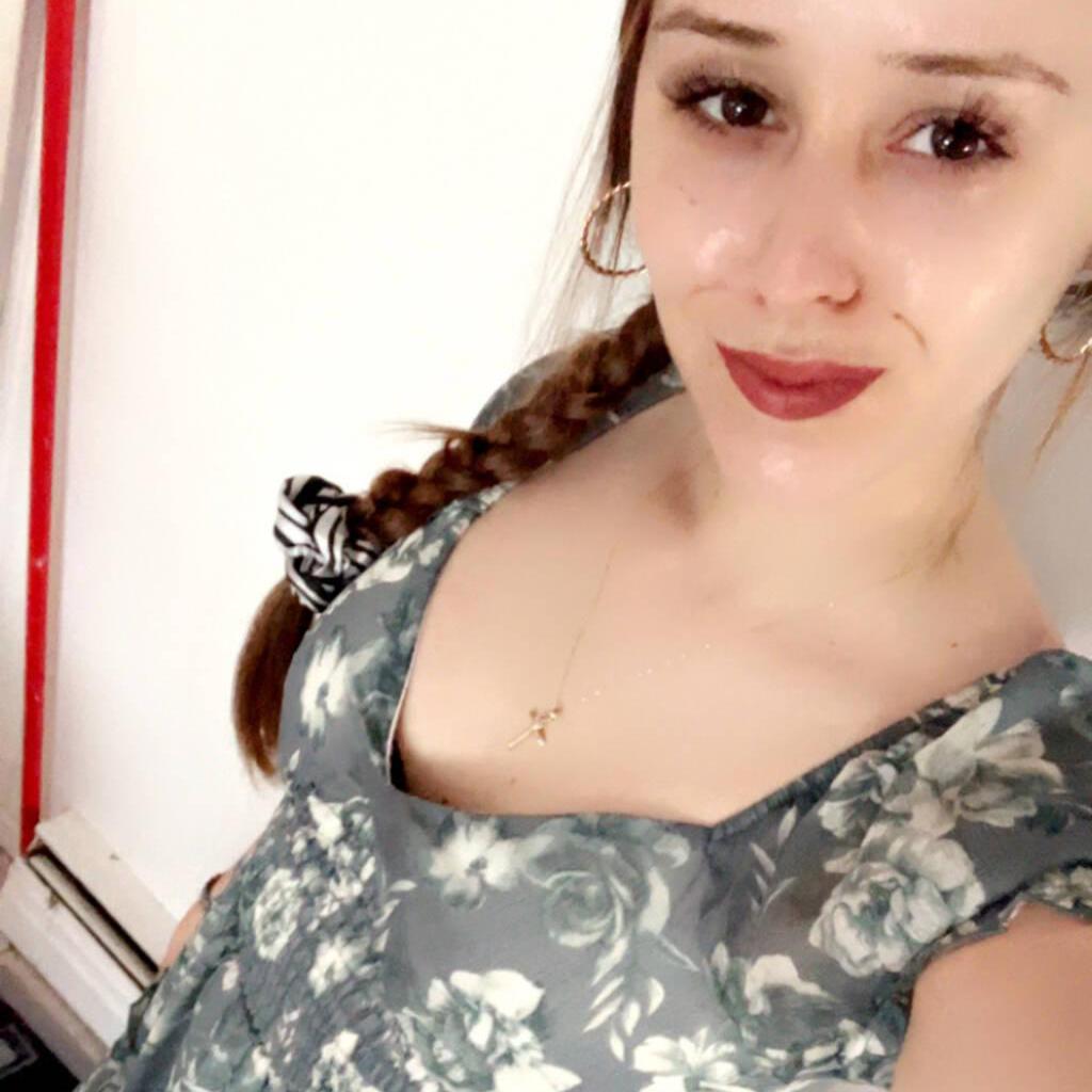 
                        Bella
                     is Female Escorts. | Peace River Country | British Columbia | Canada | canadatopescorts.com 