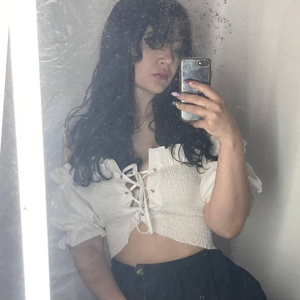 
                        Kellyy
                     is Female Escorts. | Medicine Hat | Alberta | Canada | canadatopescorts.com 