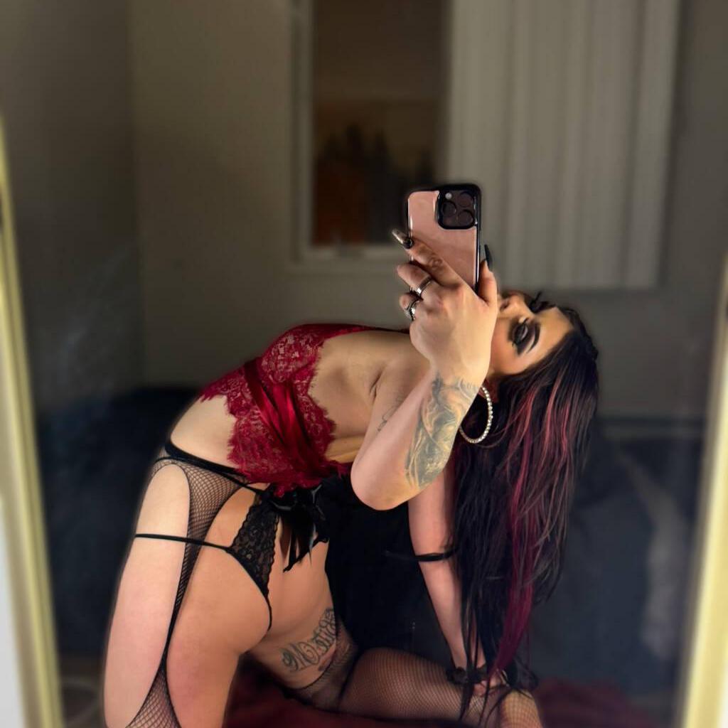 
                        Diamond Aurora
                     is Female Escorts. | Prince George | British Columbia | Canada | canadatopescorts.com 