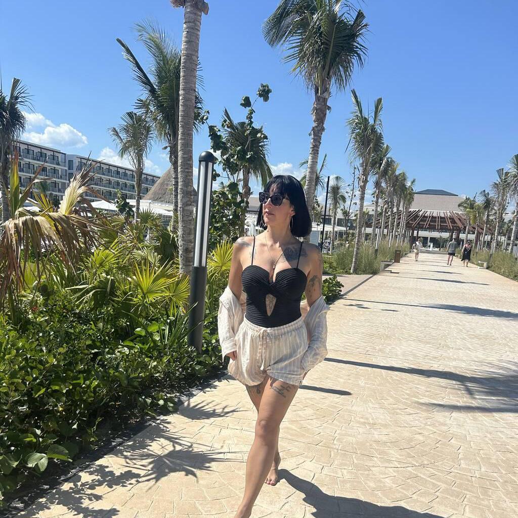 
                        Alicia
                     is Female Escorts. | Sherbrooke | Quebec | Canada | canadatopescorts.com 