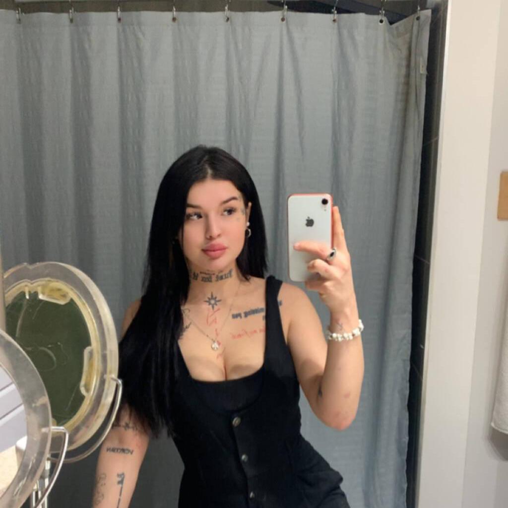 
                        Kim Jones
                     is Female Escorts. | Sherbrooke | Quebec | Canada | canadatopescorts.com 