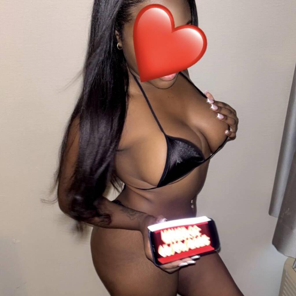 
                        Alexa 416.710.7833
                     is Female Escorts. | Owen Sound | Ontario | Canada | canadatopescorts.com 