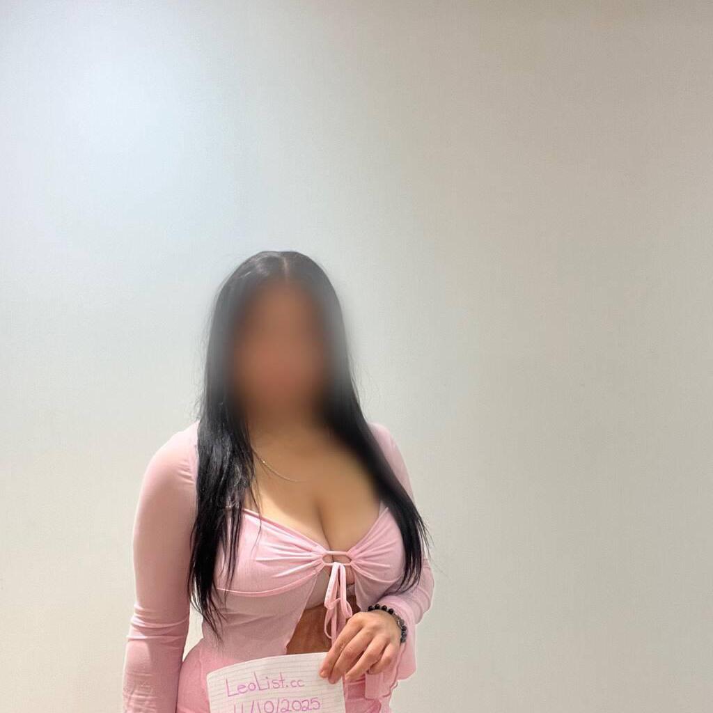 
                        Khloe
                     is Female Escorts. | St. John | New Brunswick | Canada | canadatopescorts.com 