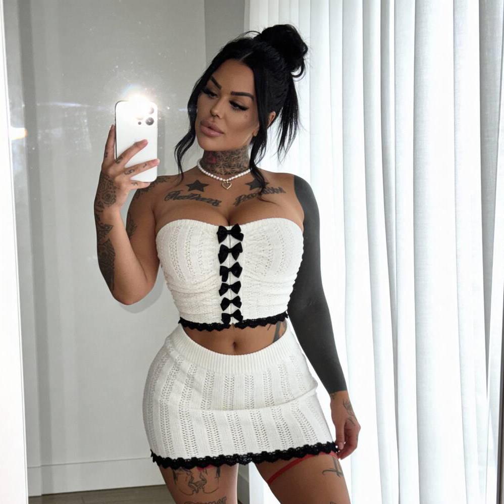 
                        Angie
                     is Female Escorts. | Toronto | Ontario | Canada | canadatopescorts.com 