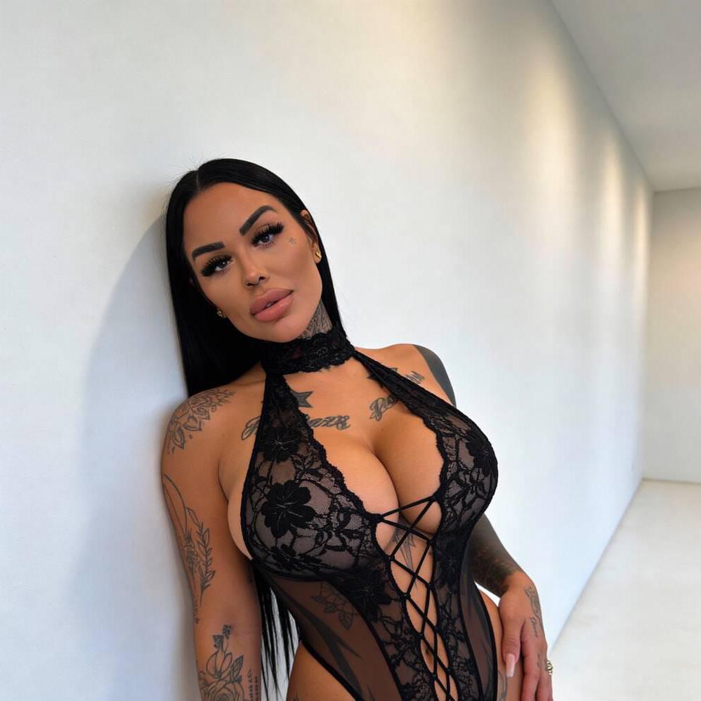 
                        Angie
                     is Female Escorts. | Toronto | Ontario | Canada | canadatopescorts.com 