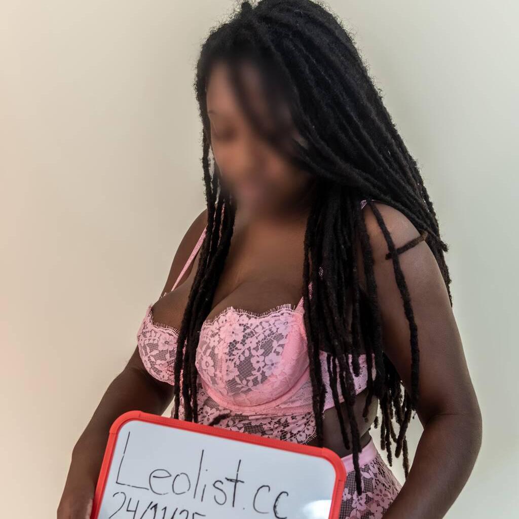 
                        Keisha Hunter
                     is Female Escorts. | Nanaimo | British Columbia | Canada | canadatopescorts.com 