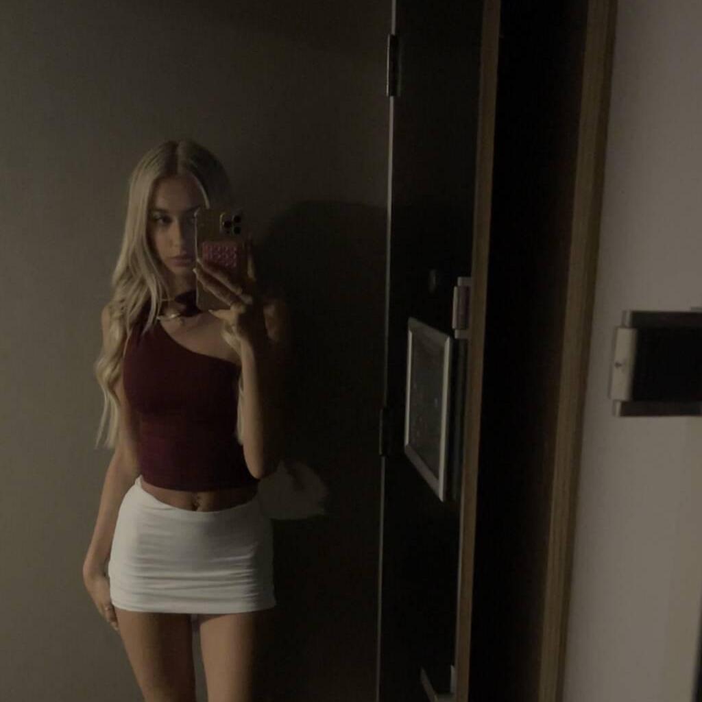 
                        Allie
                     is Female Escorts. | Fredericton | New Brunswick | Canada | canadatopescorts.com 