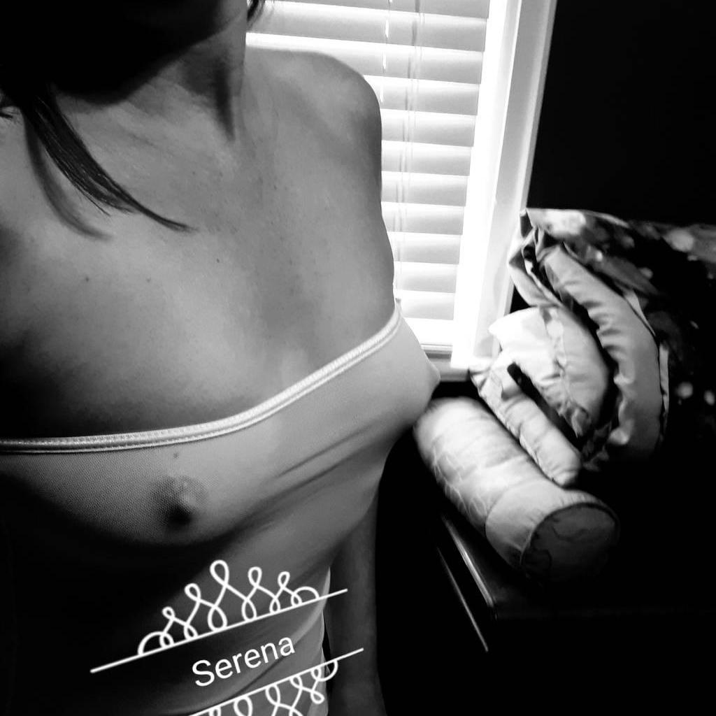 
                        Serena
                     is Female Escorts. | Hamilton | Ontario | Canada | canadatopescorts.com 