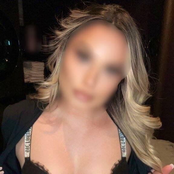 
                        Leighla Luxxx
                     is Female Escorts. | Red Deer | Alberta | Canada | canadatopescorts.com 