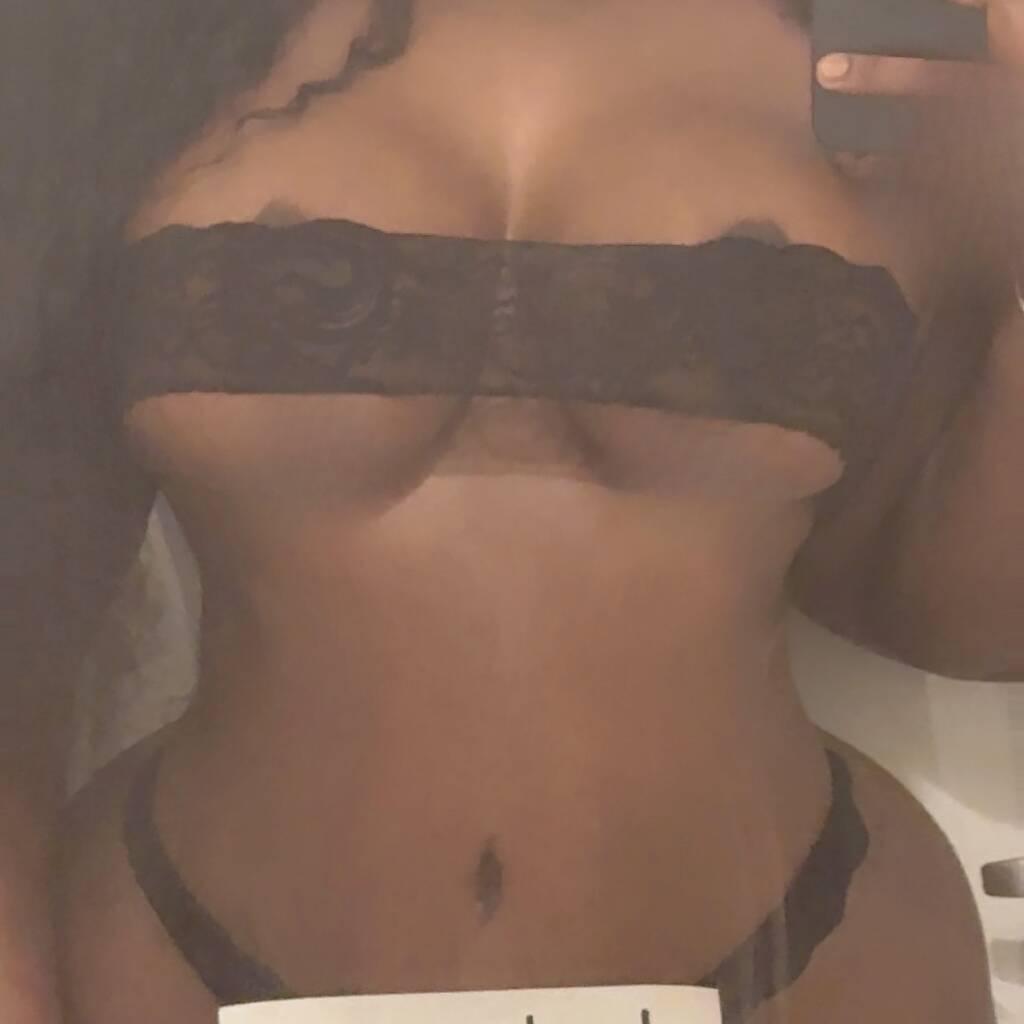 
                        Brooke
                     is Female Escorts. | Ft Mcmurray | Alberta | Canada | canadatopescorts.com 